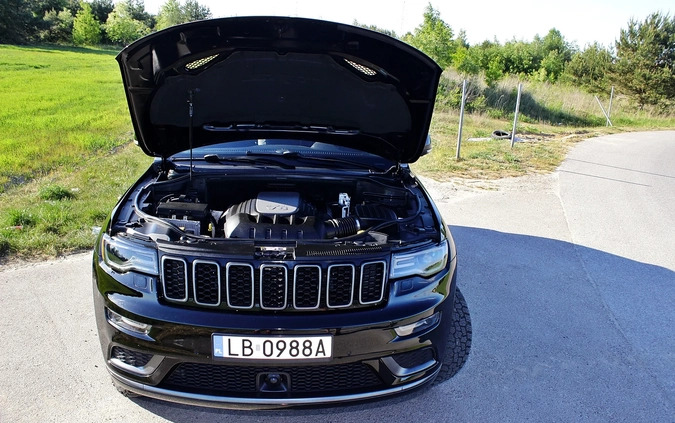 Jeep Grand Cherokee cena 190000 przebieg: 74000, rok produkcji 2019 z Żuromin małe 191